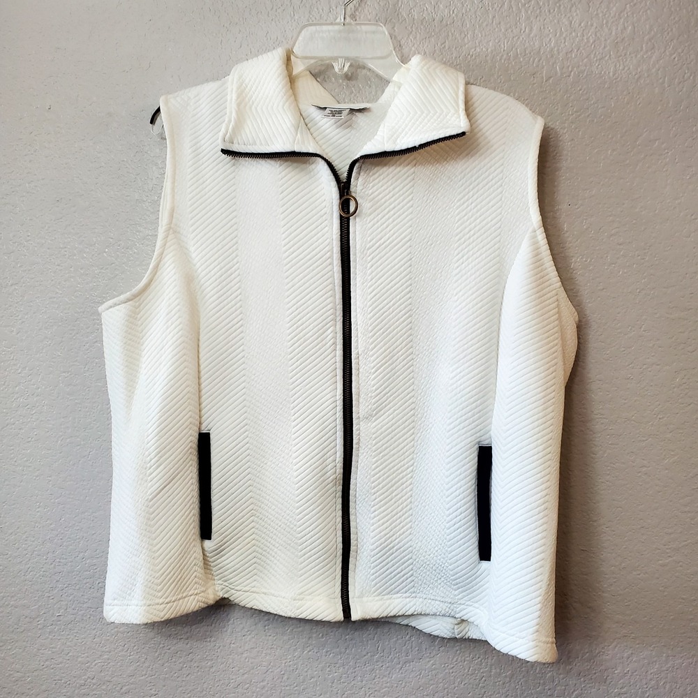 Cathy Daniels โ Ivory Quilted Zip-Up Vest With Pocketsโ โ Size XL